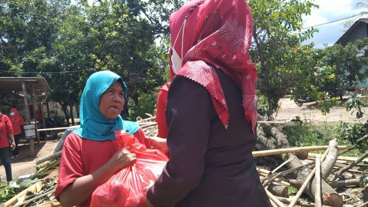 Rosdiana Kembali Gelar Vaksin dan Baksos