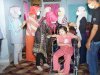 Memberikan Bantuan Kursi Roda Untuk Pengidap Lumpuh