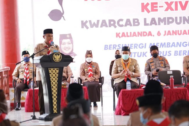 Bupati sekaligus Ketua Majelis Pembimbing Kwartir Cabang Gerakan Pramuka Lampung Selatan H. Nanang Ermanto membuka Musyawarah Cabang (Muscab) ke-XIV Kwartir Cabang Gerakan Pramuka Lampung Selatan.