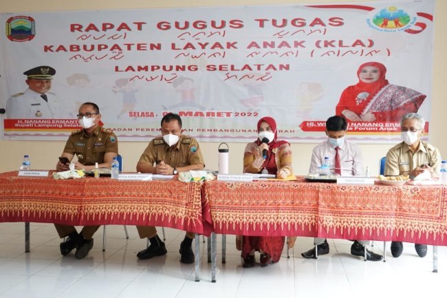 Rapat gugus tugas KLA di aula rimau bapeda lampung Selatan