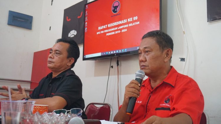 Rapat Koordinasi Mingguan Ke 99 DPC PDI Perjuangan Lampung Selatan Dengan Pengurus PAC dan Fraksi Partai.