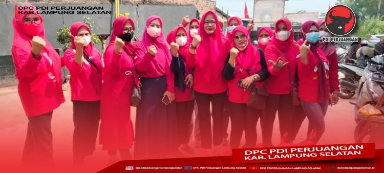 Srikandi Kecamatan Natar Bagikan Bingkisan Lebaran