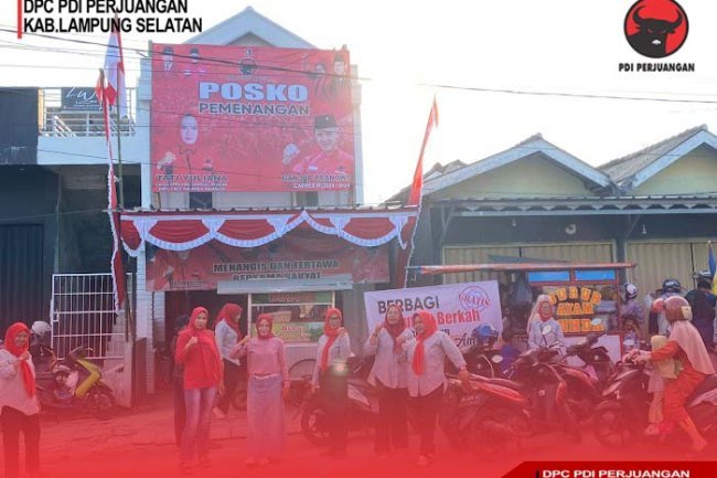 Caleg Dapil Satu Tati Yuliana Menggelar Jum'at Berkah, Bagi Sarapan Gratis Kepada Masyarakat
