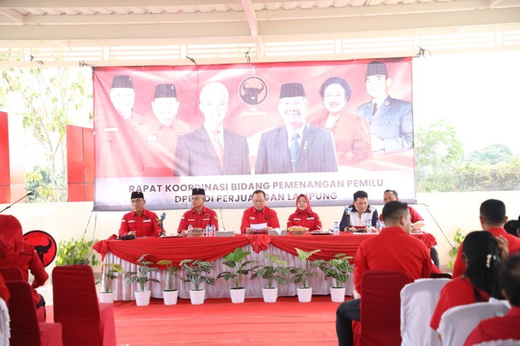 Ketua DPC PDI Perjuangan Lampung Selatan Nanang Ermanto Hadiri Rakoor Pemenangan Pemilu di Bandar Lampung