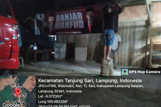 17 PAC Se-Kabupaten Lampung Selatan Pasang Banner dan Spanduk Ganjar-Mahfud