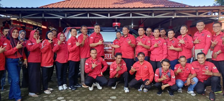 DPC PDI Perjuangan Kabupaten Lampung Selatan Luncurkan 1 unit Armada Ambulans untuk masyarakat